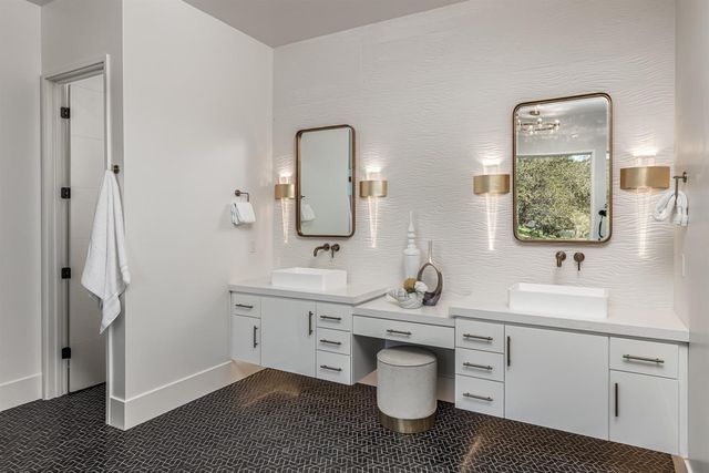 2611 Pinnacle View Dr, Meadow Vista, CA 95722