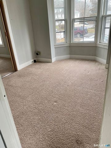 77 Chapman Street, Putnam, CT 06260