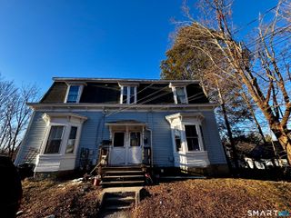 77 Chapman Street, Putnam, CT 06260