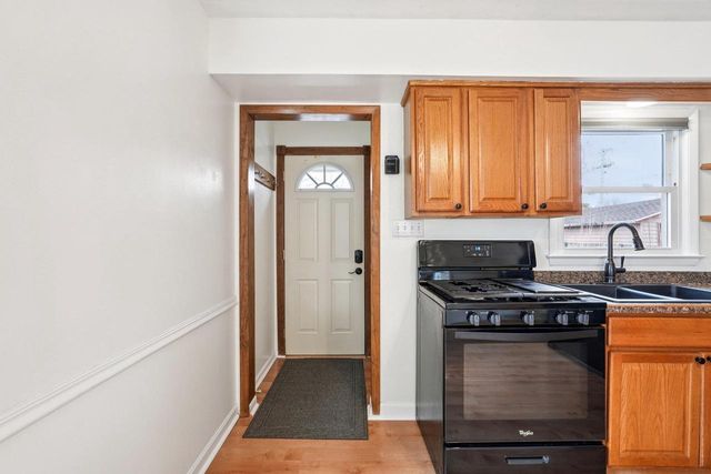 3439 S 80th Street, Milwaukee, WI 53219