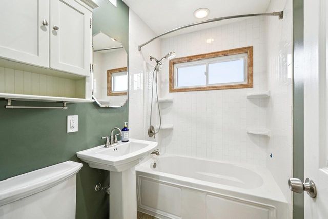 3439 S 80th Street, Milwaukee, WI 53219