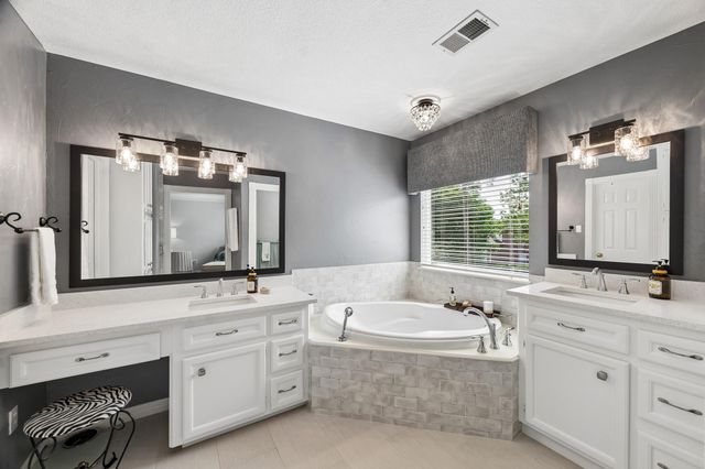 5918 Center Court Drive, Spring, TX 77379