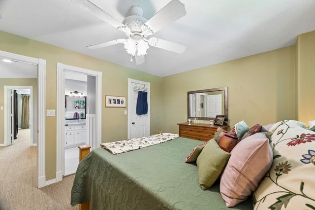 5918 Center Court Drive, Spring, TX 77379