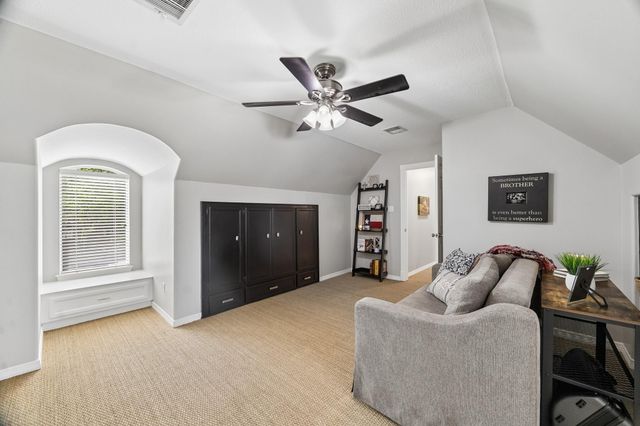 5918 Center Court Drive, Spring, TX 77379