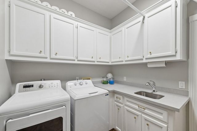 5918 Center Court Drive, Spring, TX 77379