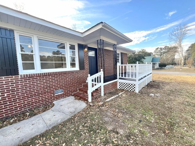 192 Lee Drive, Warrenville, SC 29851