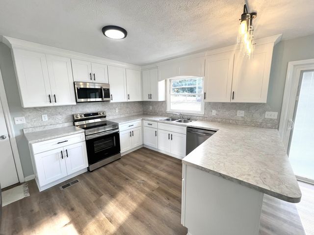 192 Lee Drive, Warrenville, SC 29851