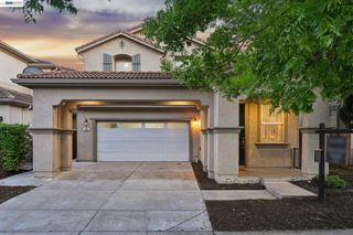 300 American Farms Ave, Lathrop, CA 95330