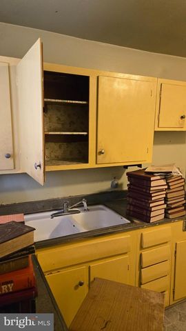 1518 S 13TH ST, Harrisburg, PA 17104