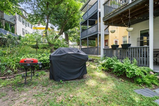 76 Carolina Ave 1, Boston, MA 02130