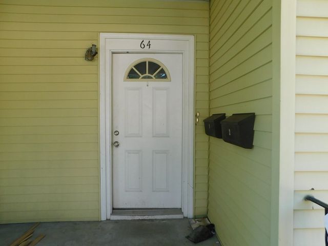 64 Brooks Ave 1, Newton, MA 02460