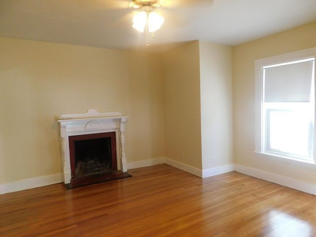 64 Brooks Ave 1, Newton, MA 02460