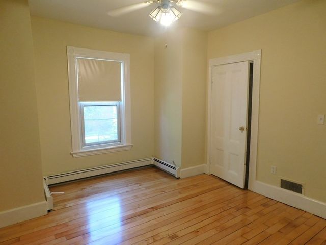 64 Brooks Ave 1, Newton, MA 02460