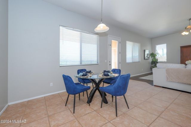 7856 N Rondure Loop, Tucson, AZ 85743