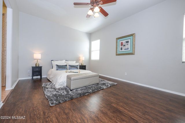 7856 N Rondure Loop, Tucson, AZ 85743