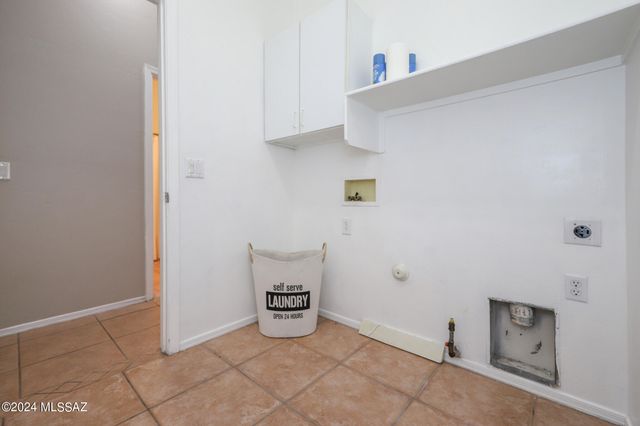 7856 N Rondure Loop, Tucson, AZ 85743