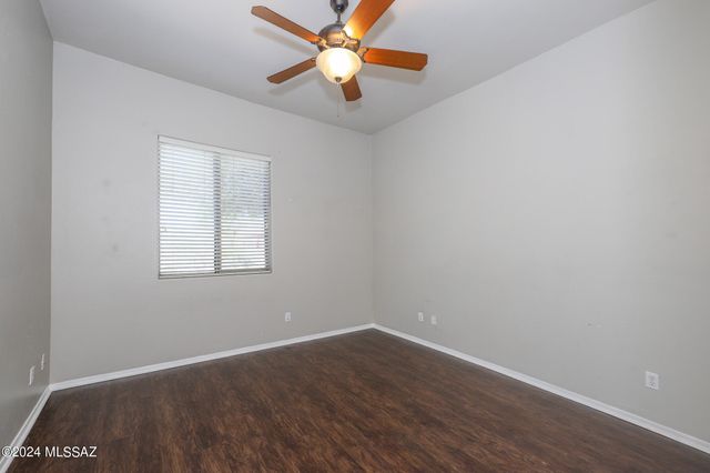 7856 N Rondure Loop, Tucson, AZ 85743