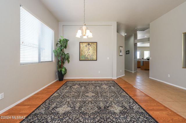 7856 N Rondure Loop, Tucson, AZ 85743