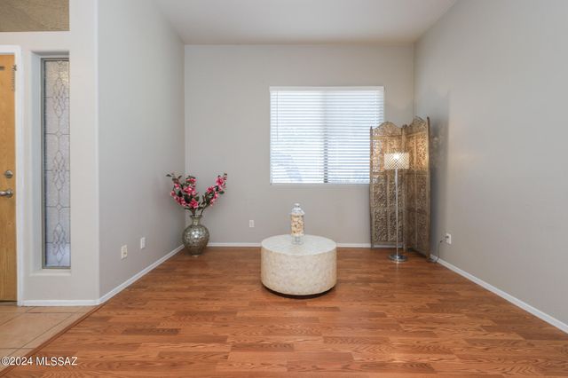 7856 N Rondure Loop, Tucson, AZ 85743