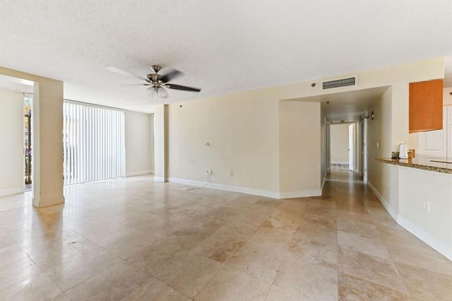 3237 Clint Moore Road 107, Boca Raton, FL 33496