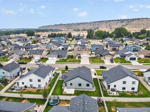 5204 Clemson Drive, Billings, MT 59106