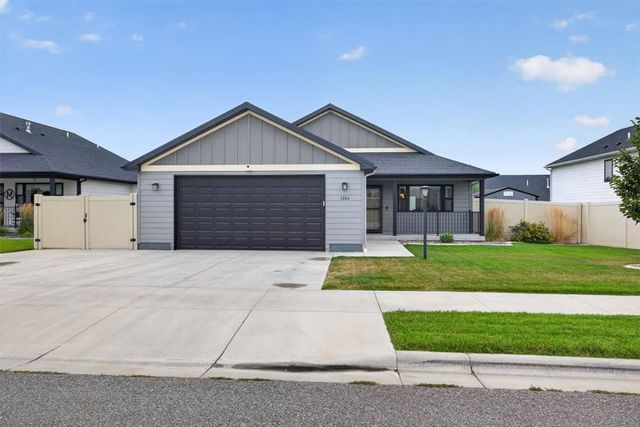 5204 Clemson Drive, Billings, MT 59106