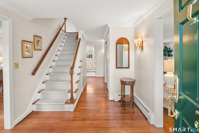 39 Old Studio Road, New Canaan, CT 06840