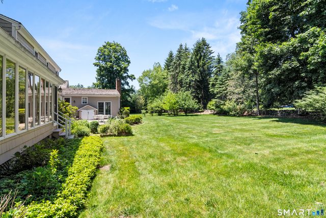 39 Old Studio Road, New Canaan, CT 06840