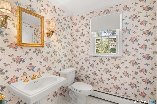 39 Old Studio Road, New Canaan, CT 06840