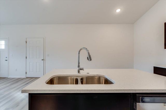 2401 S Wheatland Ct, Wichita, KS 67235