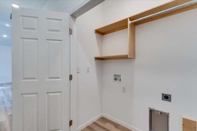 2401 S Wheatland Ct, Wichita, KS 67235