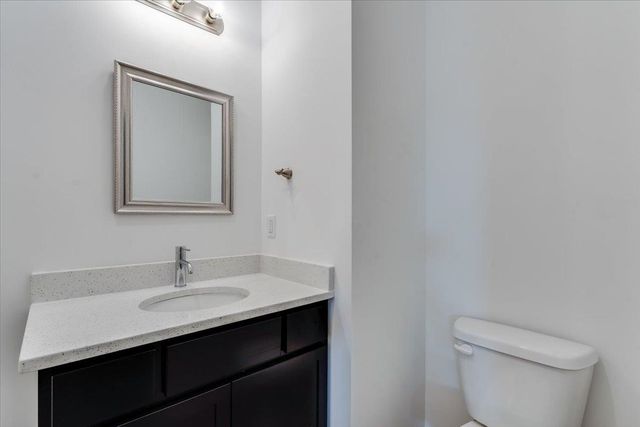 2401 S Wheatland Ct, Wichita, KS 67235