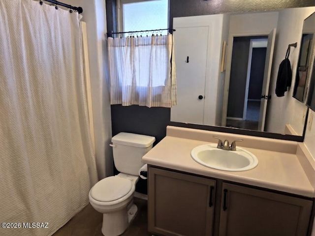 10191 E Desert Mesa Drive, Tucson, AZ 85747