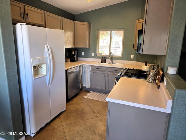 10191 E Desert Mesa Drive, Tucson, AZ 85747