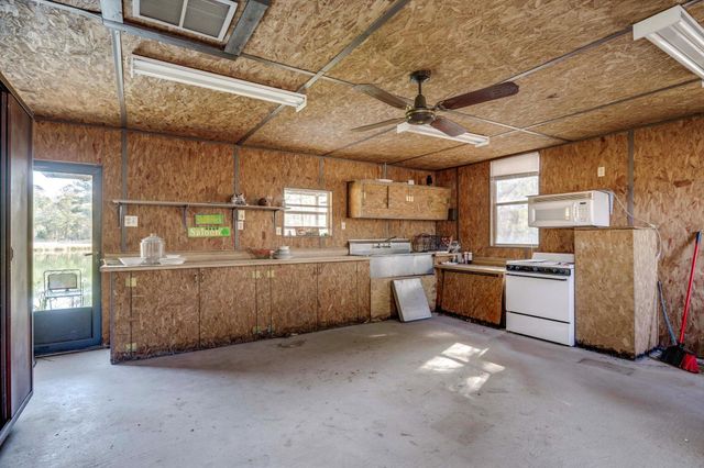 5974 Deans Bridge Road, Blythe, GA 30805