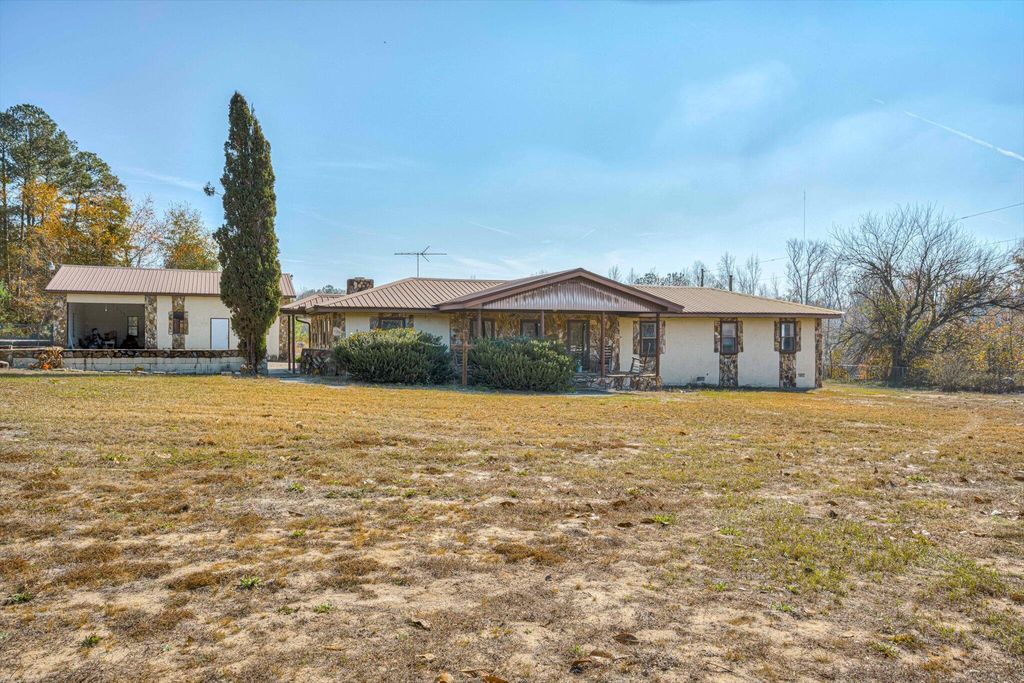 5974 Deans Bridge Road, Blythe, GA 30805