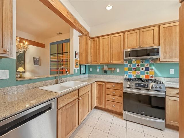 601 W San Mateo 200, Santa Fe, NM 87505