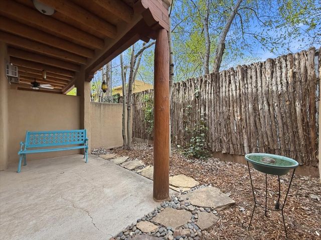 601 W San Mateo 200, Santa Fe, NM 87505
