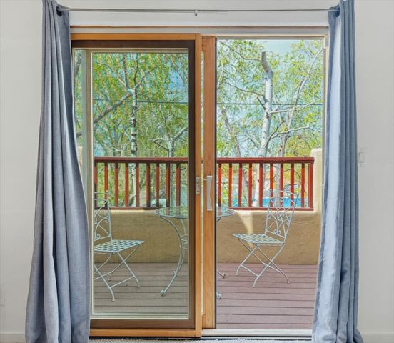 601 W San Mateo 200, Santa Fe, NM 87505