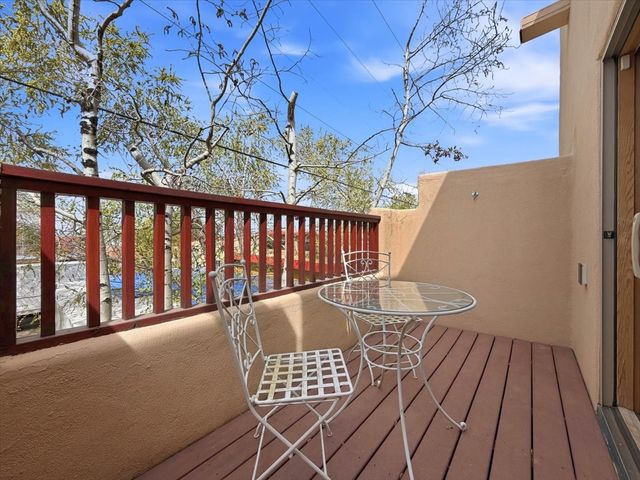 601 W San Mateo 200, Santa Fe, NM 87505
