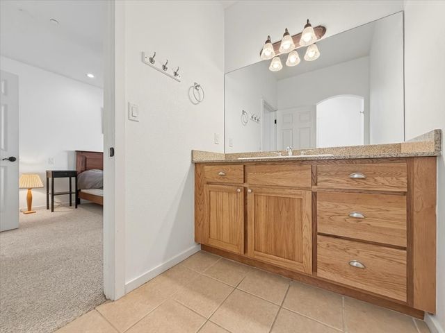 601 W San Mateo 200, Santa Fe, NM 87505