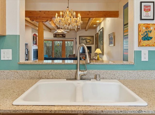 601 W San Mateo 200, Santa Fe, NM 87505