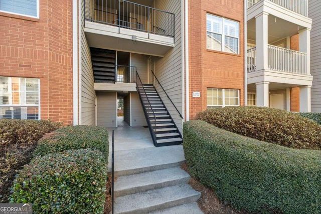 3086 Chastain Park Court NE, Atlanta, GA 30342