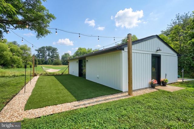 1001 FREDERICK PIKE, Littlestown, PA 17340