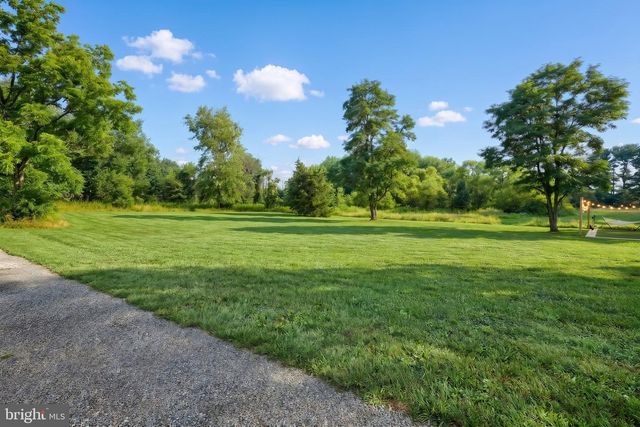 1001 FREDERICK PIKE, Littlestown, PA 17340