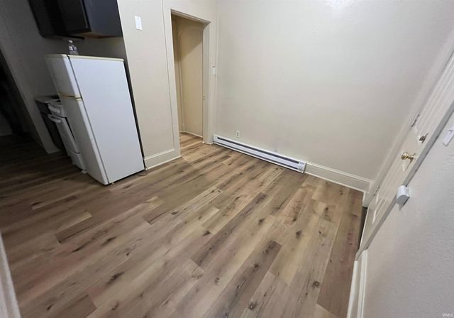 2130 Broadway, Fort Wayne, IN 46802