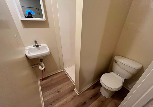 2130 Broadway, Fort Wayne, IN 46802