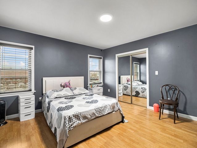 39 Centre St, Lynn, MA 01905