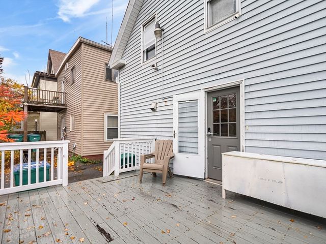 39 Centre St, Lynn, MA 01905