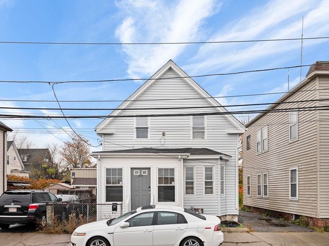 39 Centre St, Lynn, MA 01905